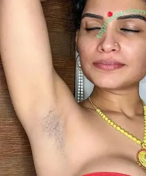 Reshmi R Nair / resmi_r_nair / resmi_r_nair._ / resminair / resmirnair nude photo #0034