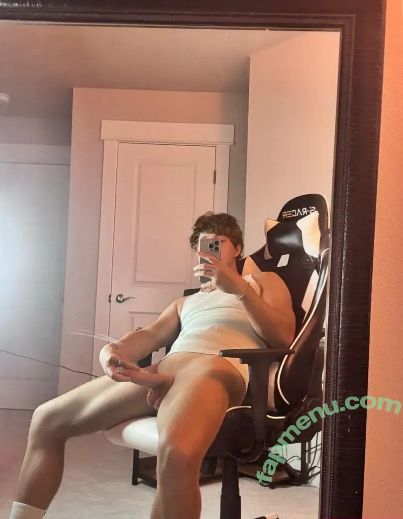 rexycampbell nude photo #0021 (rexmcampbell)