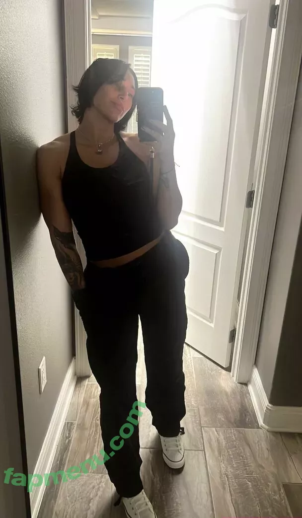 Rhea Ripley nude photo #0303 (RheaRipley_WWE / WWE / notrhearipley)