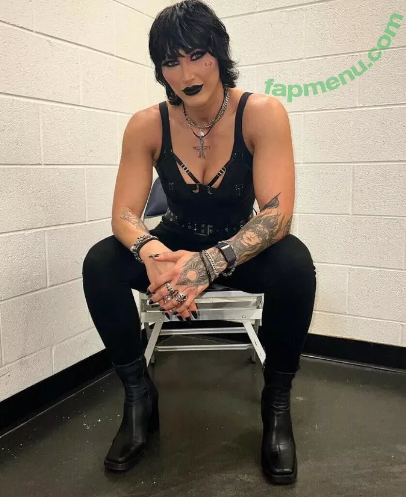 Rhea Ripley nude photo #0344 (RheaRipley_WWE / WWE / notrhearipley)