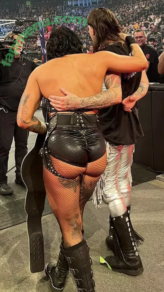 Rhea Ripley nude photo #0475 (RheaRipley_WWE / WWE / notrhearipley)