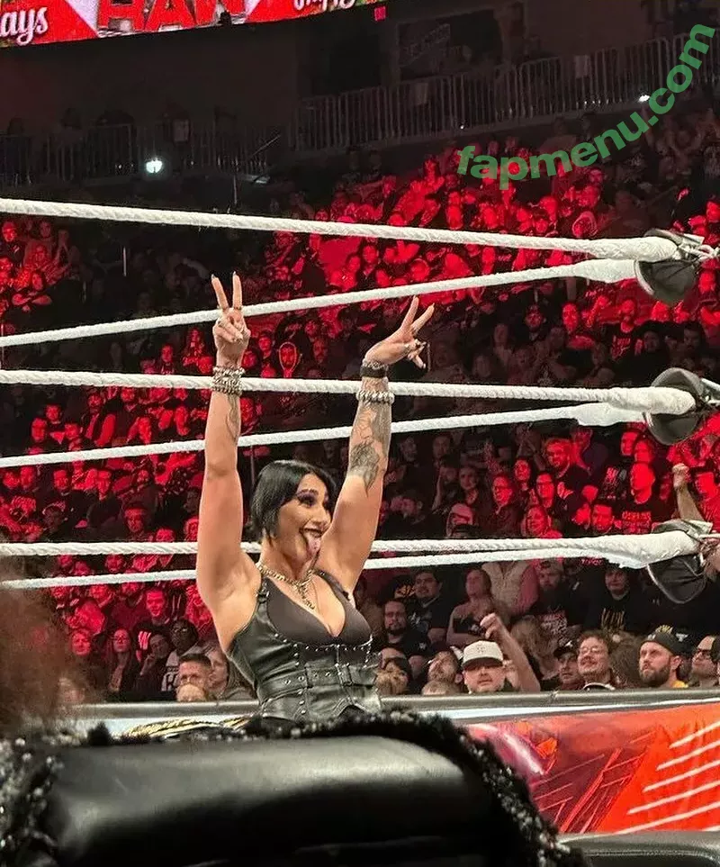 Rhea Ripley nude photo #0609 (RheaRipley_WWE / WWE / notrhearipley)