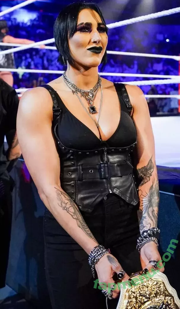 Rhea Ripley nude photo #0614 (RheaRipley_WWE / WWE / notrhearipley)