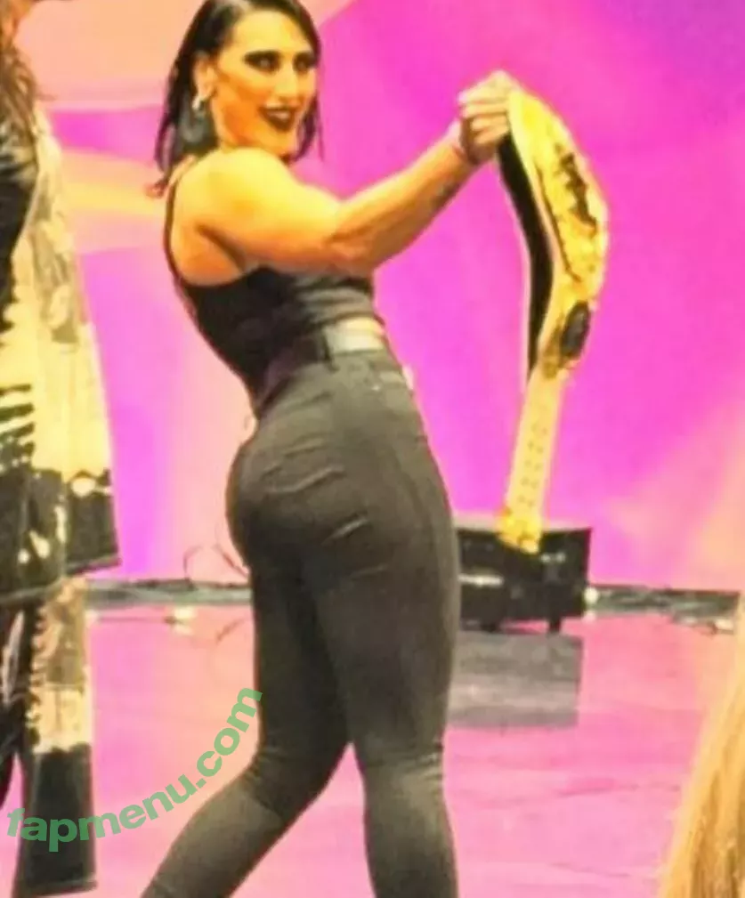 Rhea Ripley nude photo #0818 (RheaRipley_WWE / WWE / notrhearipley)