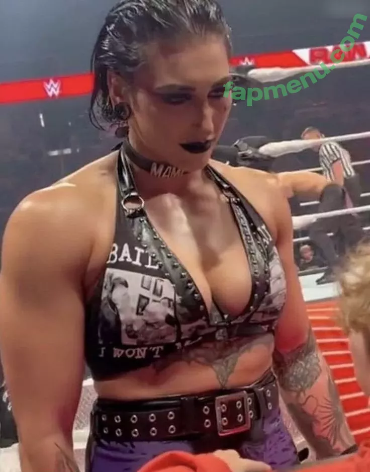 Rhea Ripley nude photo #0971 (RheaRipley_WWE / WWE / notrhearipley)