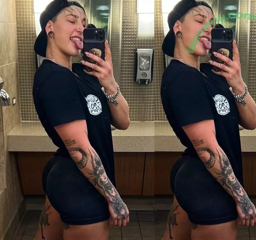 Rhea Ripley nude photo #1001 (RheaRipley_WWE / WWE / notrhearipley)