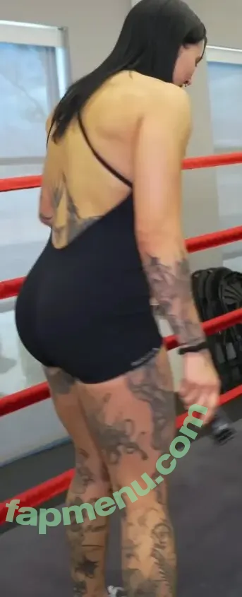 Rhea Ripley nude photo #1730 (RheaRipley_WWE / WWE / notrhearipley)