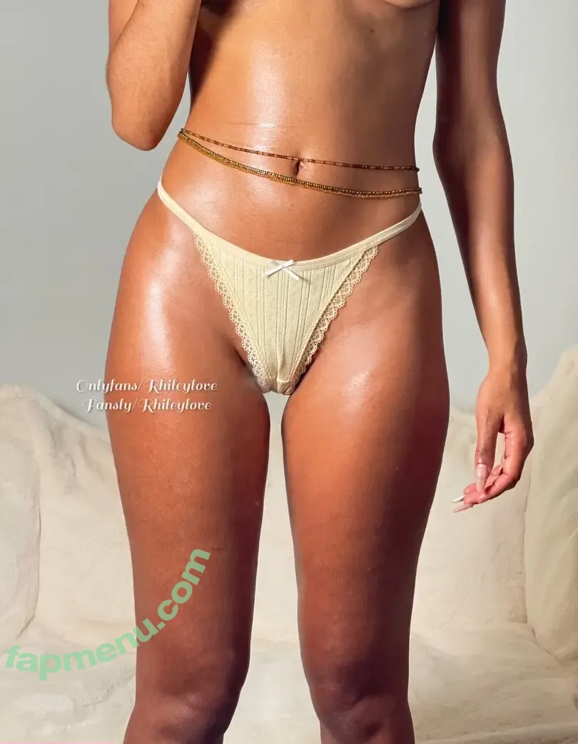 rhileylove nude photo #0027 (rhileylove)