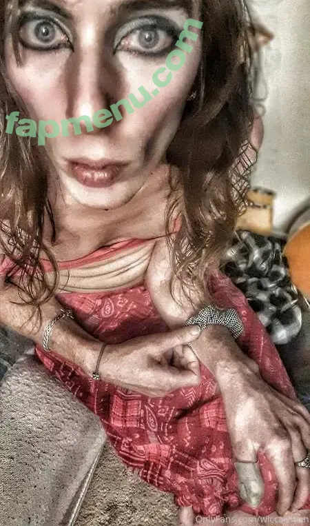 Rhynn Hellrig nude photo #0045 (Rhynnh / wiccanbetch37)