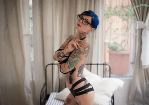  nude photo #0004