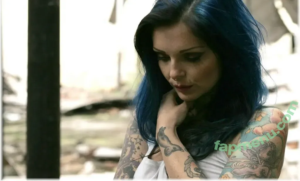 riaesuicide nude photo #0006 (riaesuicide)