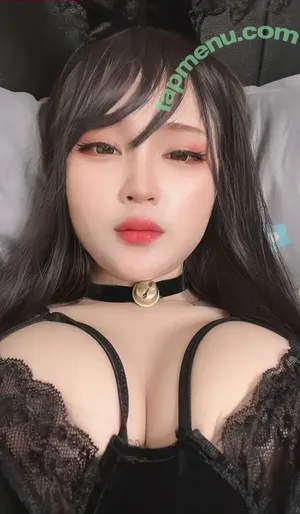  nude photo #0002