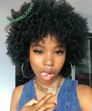 Riele Downs / rieledowns nude photo #0028