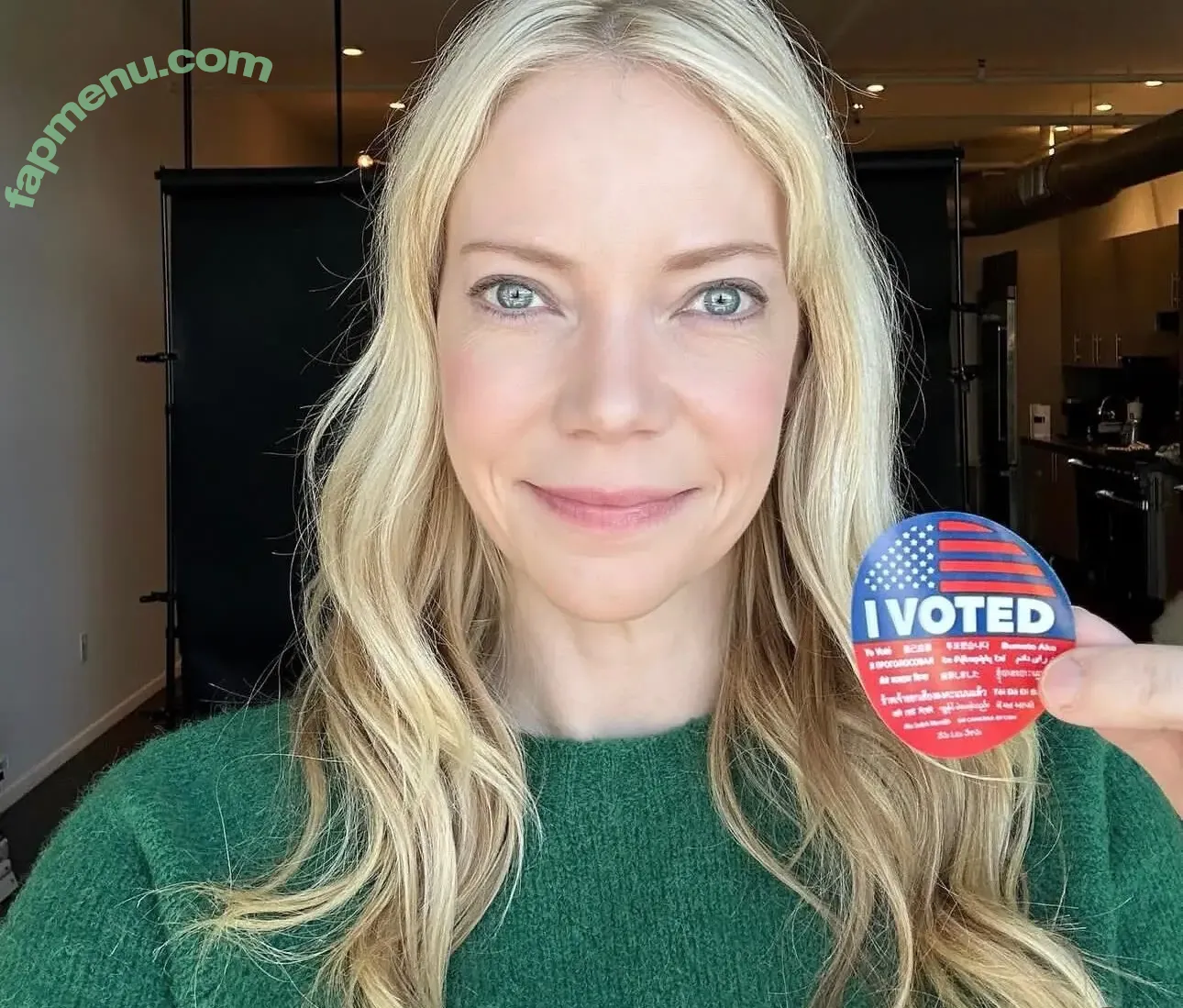 Riki Lindhome nude photo #0141 (rikilindhome)