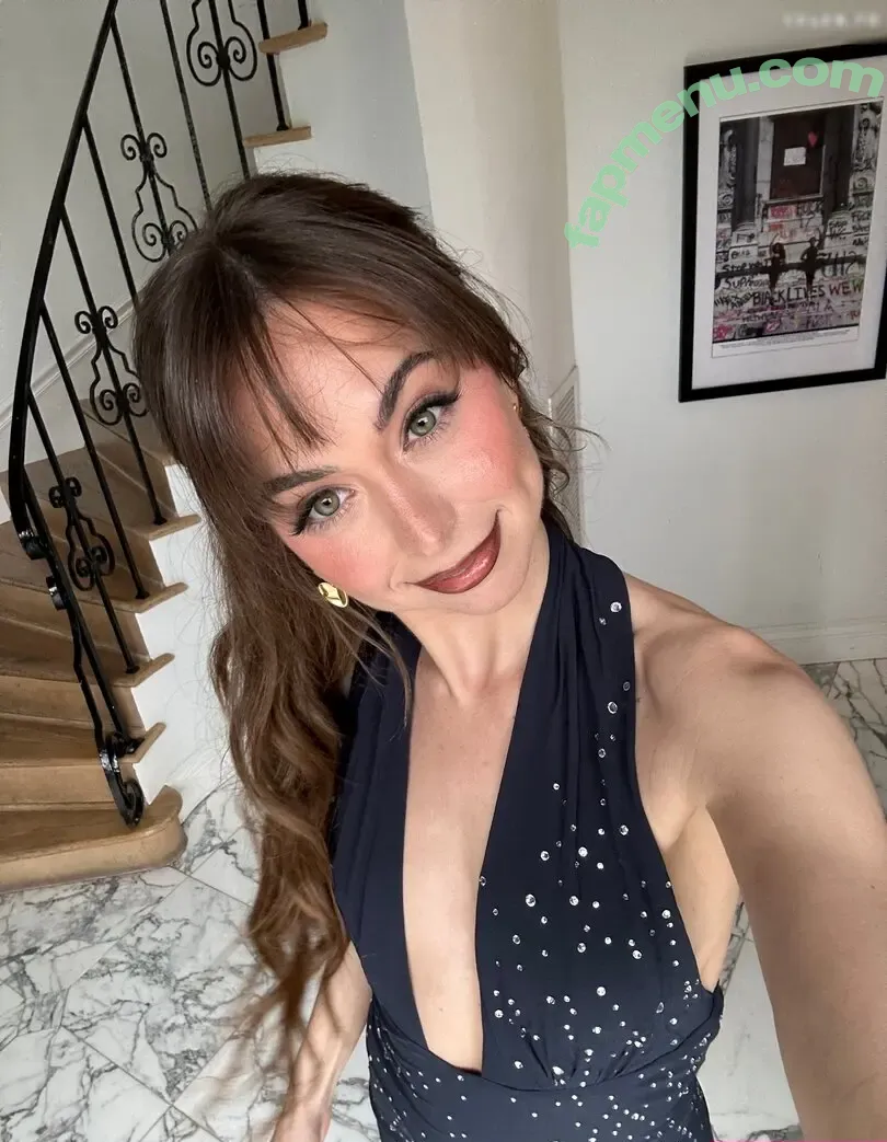Riley Reid nude photo #0089 (hellorileyreid / rileyreid)