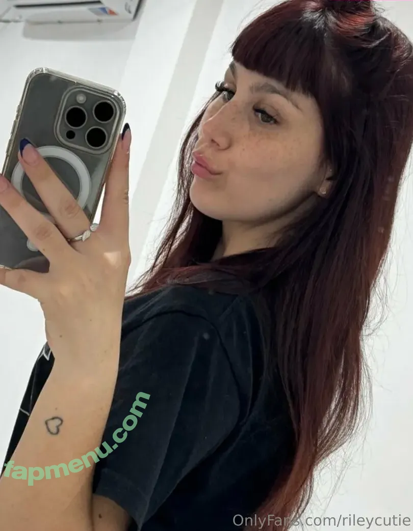 rileycutie nude photo #0033 (riley_cutte)