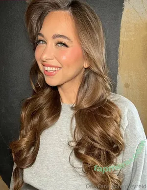 rileyreid / letrileylive nude photo #0062