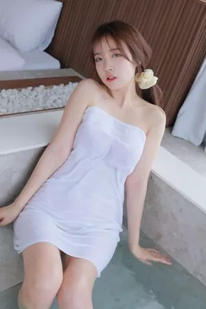 Rina / momorina / rinajvlog nude photo #0010