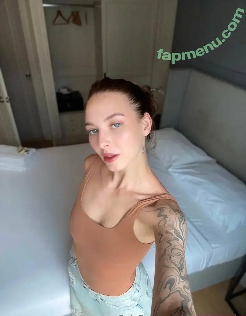 rinfostermain nude photo #0045 (rinredhead)