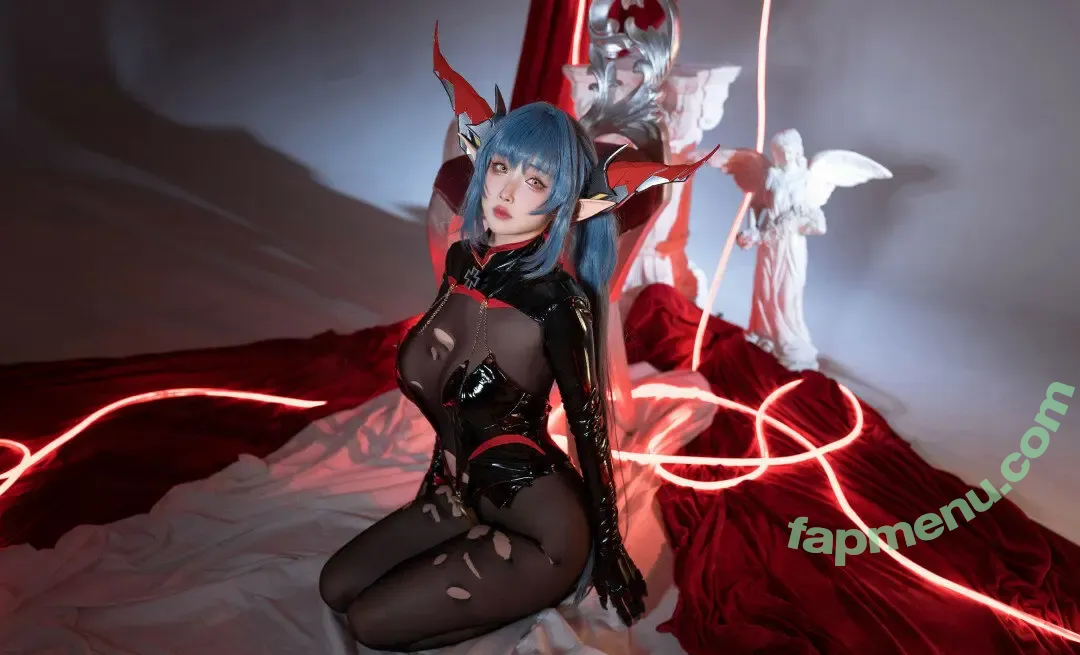 Rioko Cosplay nude photo #1023 (rioko041120 / rioko_cos)
