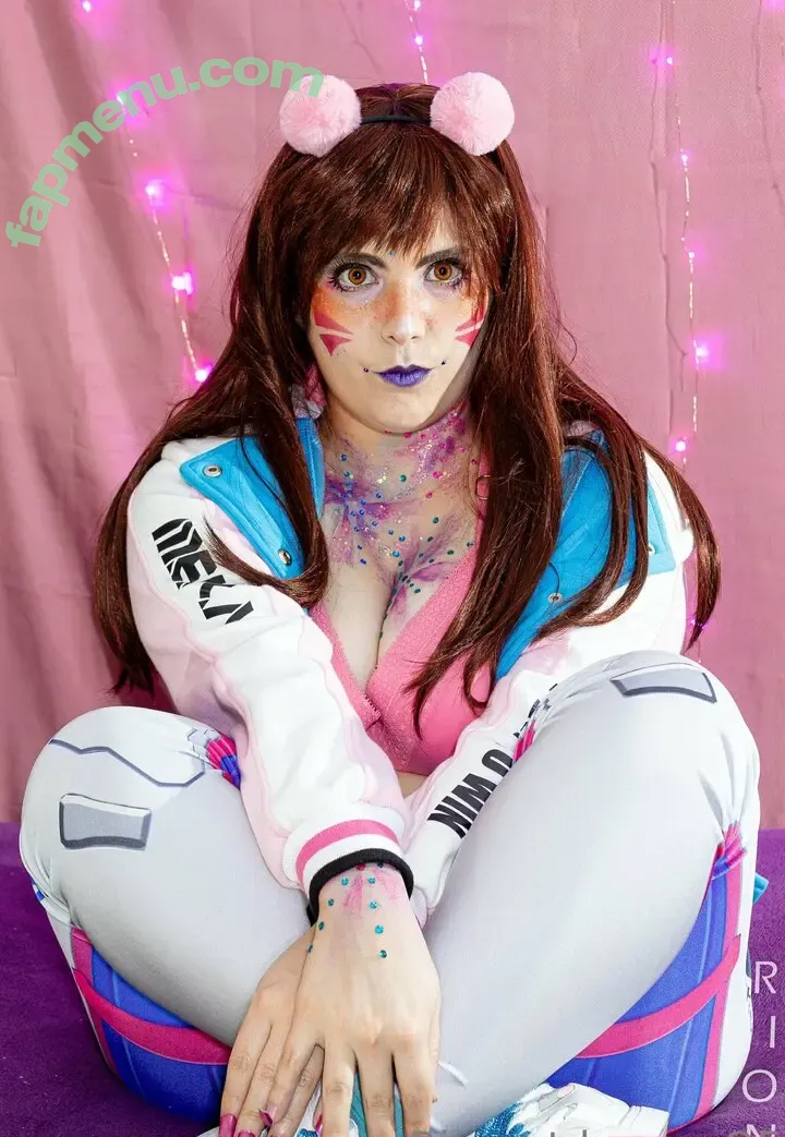 rionarts nude photo #0023 (rionarts)