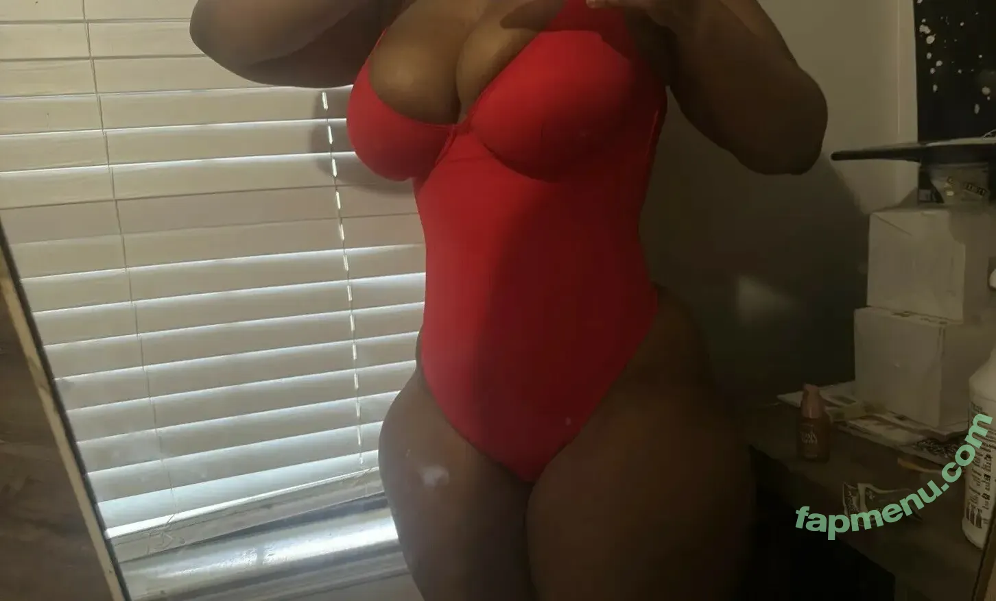 ripyerkwitak nude photo #0001 (monebadass / yerkwithakk)