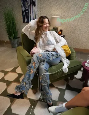 Rita Ora / ritaora / ritaoraeu nude photo #7358