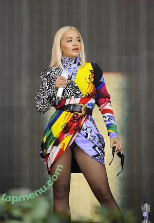 Rita Ora / ritaora / ritaoraeu nude photo #7407