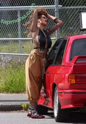 Rita Ora / ritaora / ritaoraeu nude photo #7575