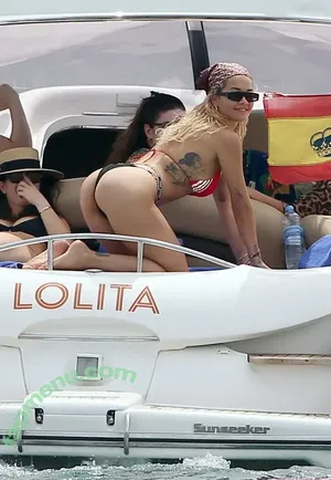 Rita Ora / ritaora / ritaoraeu nude photo #7627