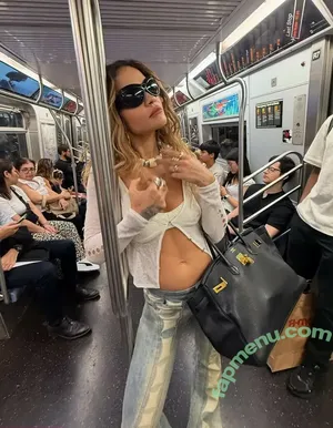 Rita Ora / ritaora / ritaoraeu nude photo #7639