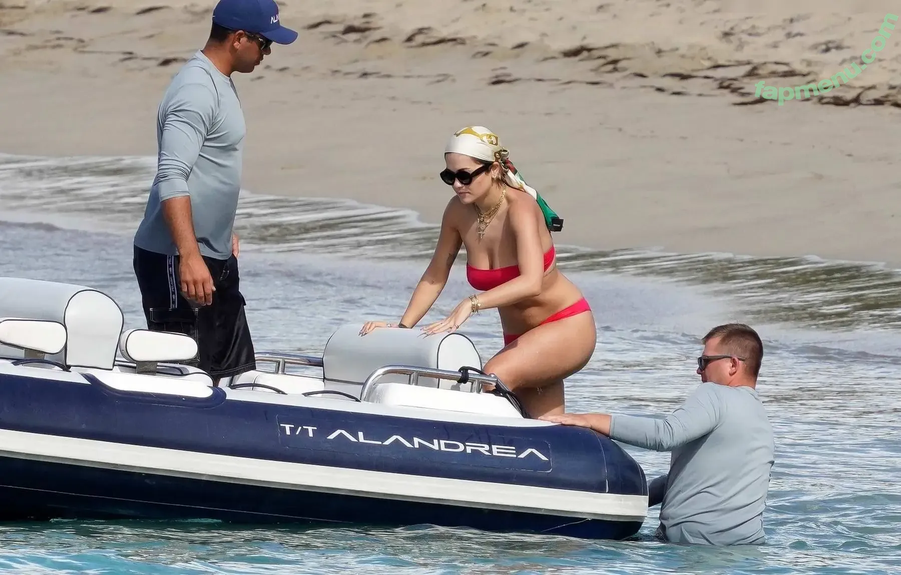 Rita Ora nude photo #7524 (ritaora / ritaoraeu)