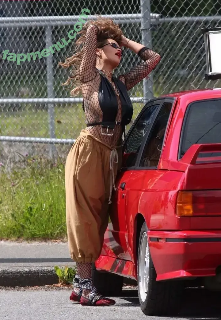 Rita Ora nude photo #7575 (ritaora / ritaoraeu)