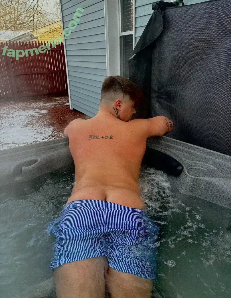 riversxof nude photo #0002 (rivvsofficial)