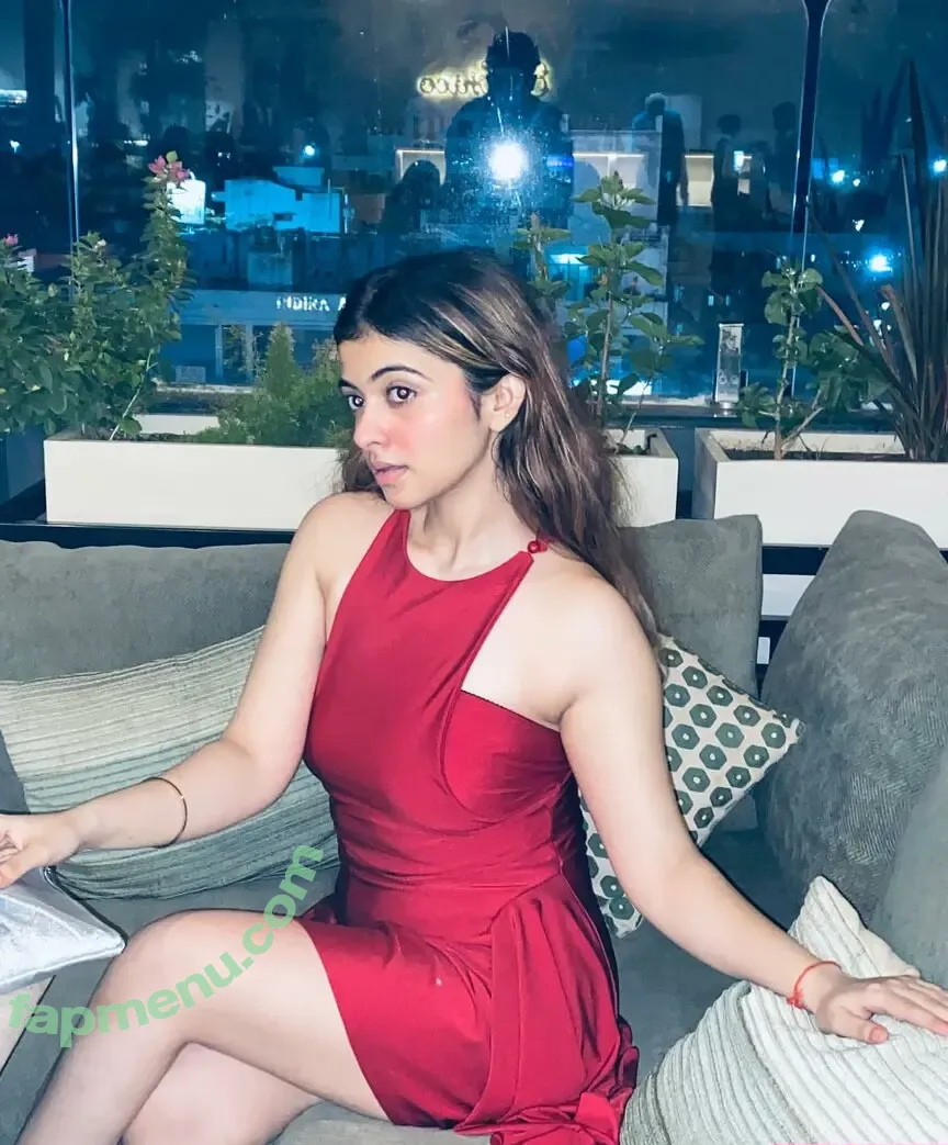 Riya Pandey nude photo #0063 (riyapandey.04)