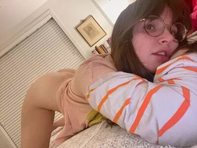 RLrunescapeGF / its_rlrunescapegf nude photo #0476