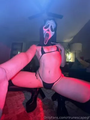 RLrunescapeGF / its_rlrunescapegf nude photo #1036
