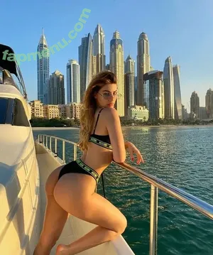  nude photo #0007