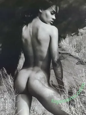  nude photo #0007