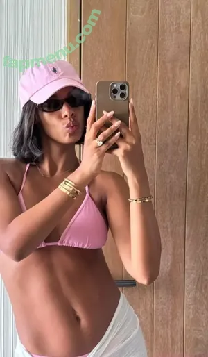 Rochelle Humes / rochellehumes nude photo #0372