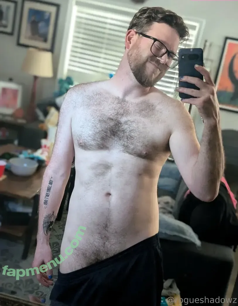 rogueshadowz nude photo #0009 (rogueshadow_gaming)
