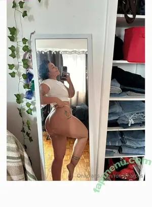  nude photo #0003