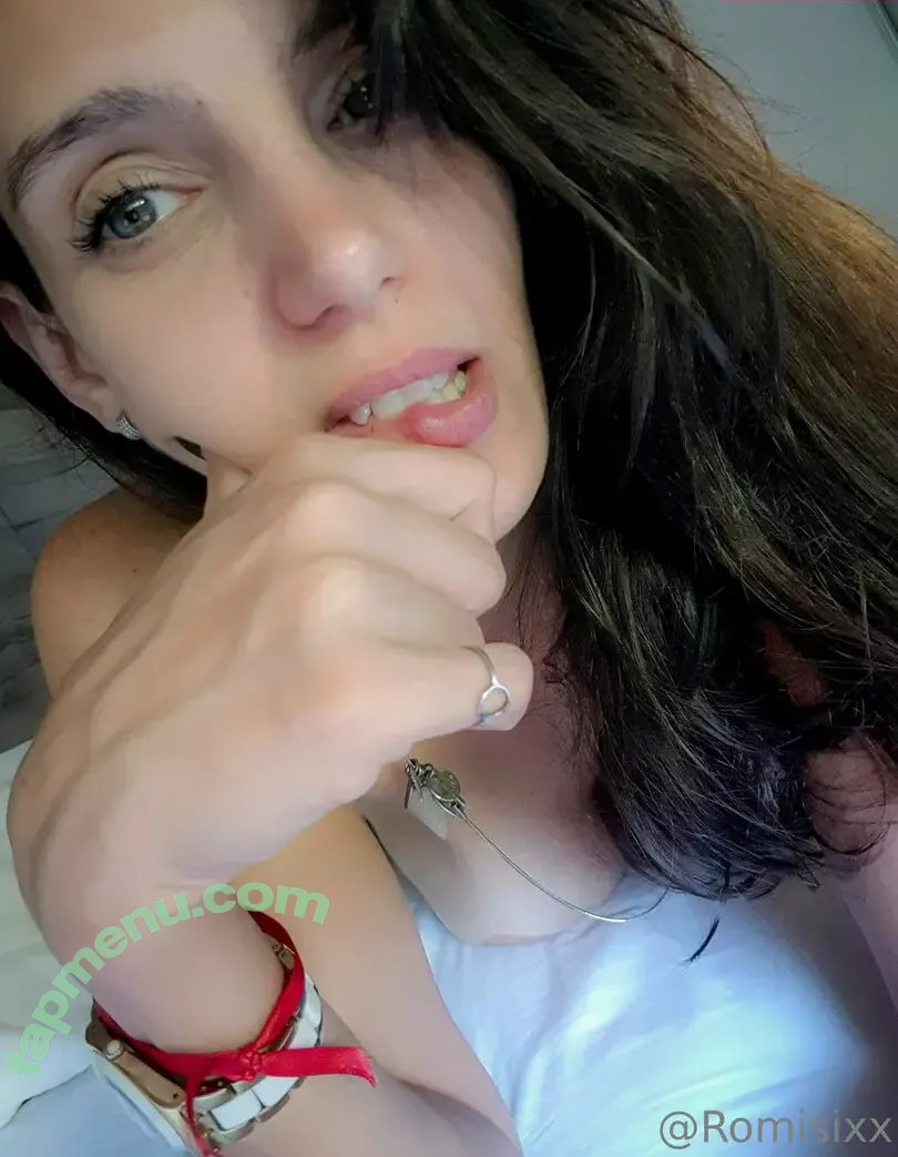 romisixx nude photo #0015 (romixx68)