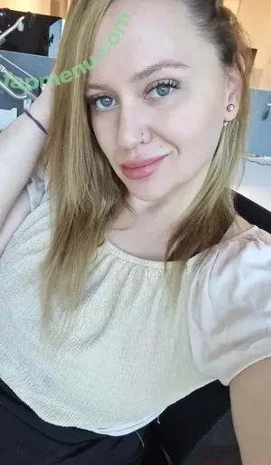 romitaa / romitavlz nude photo #0007