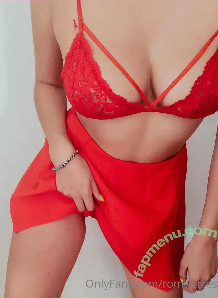 romitorres nude photo #0017 (romitorres)