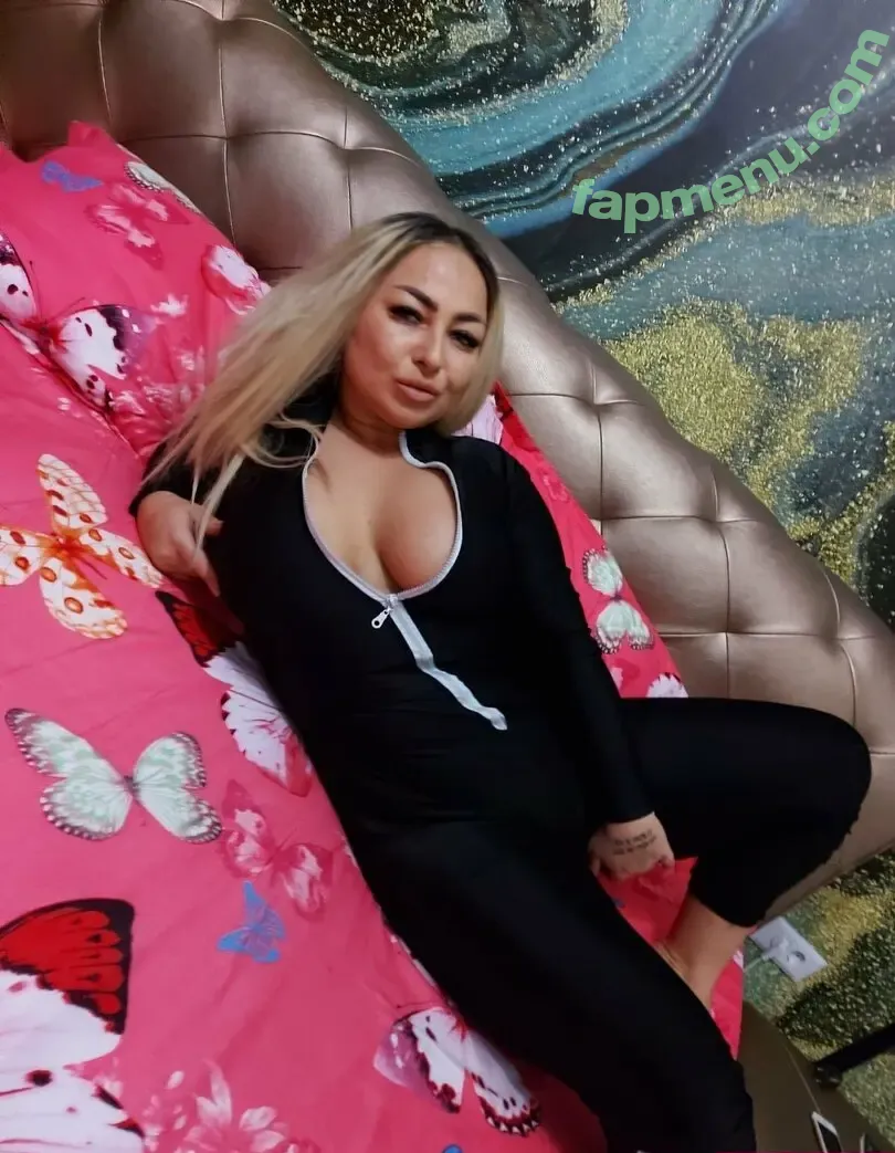 rosaliamont nude photo #0003 (rosaliamont)