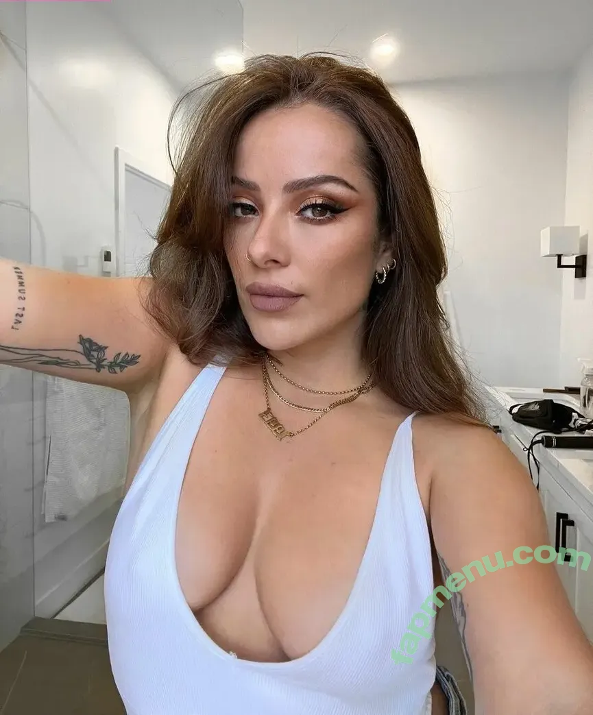 rosalielessard nude photo #0005 (rosalielessard)