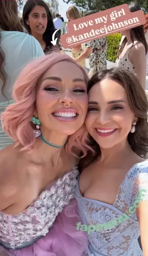 Rosanna Pansino / rosannapansino nude photo #0602