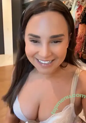 Rosanna Pansino / rosannapansino nude photo #0621