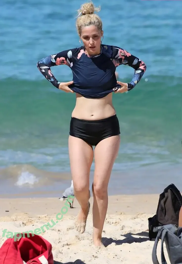 Rose Byrne nude photo #0077 (fullyrosebyrne)